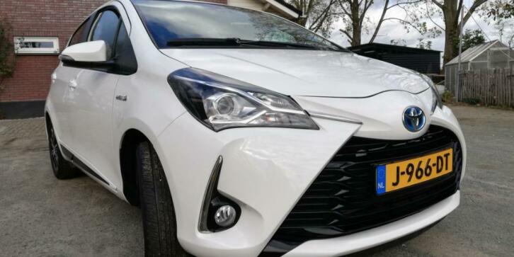 Toyota Yaris 1.5 Hybrid D-Team CVT 5 deurs