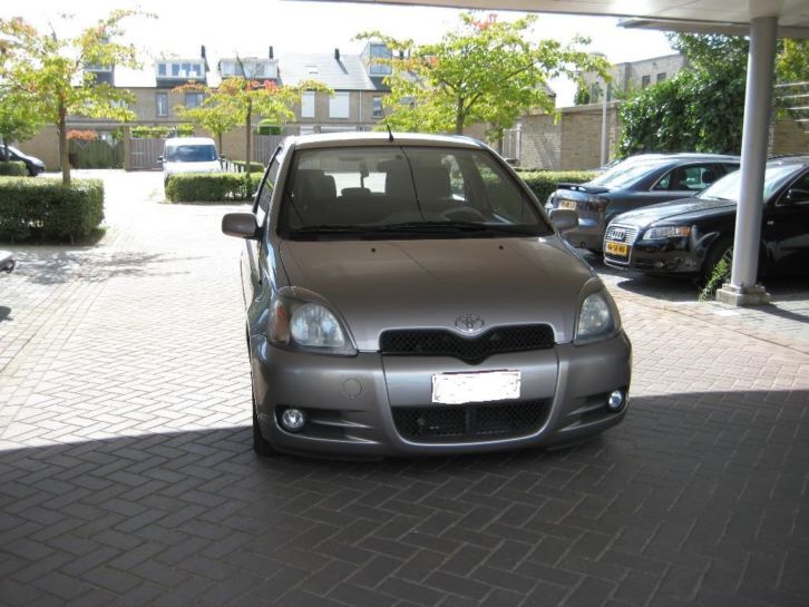 Toyota Yaris 1.5vvti sport trd bj 2002 134500kms