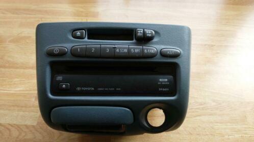 Toyota Yaris radio cassetteCd speler
