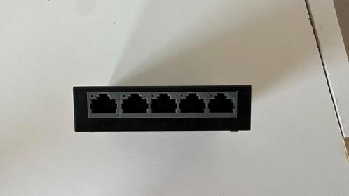 TP-link 5 poorts gigabit switch incl adaptor