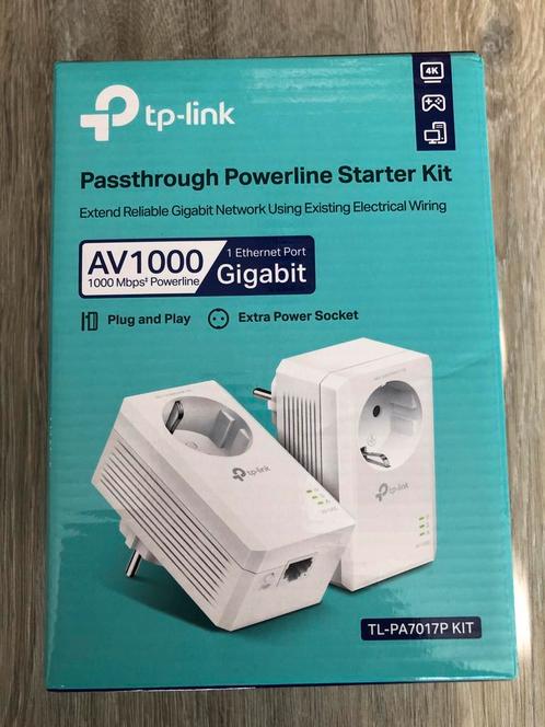 TP-Link AV1000 Gigabit Passthrough Powerline Starter Kit.