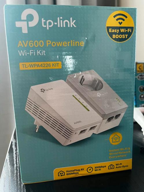 TP-Link AV600 Powerline Wi-Fi extender