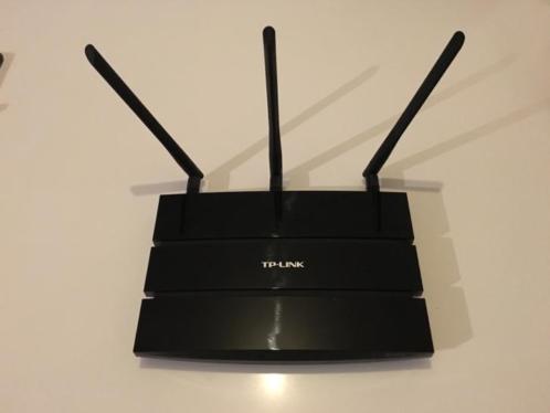 TP link n900 dual 2,4 amp 5 GHz 