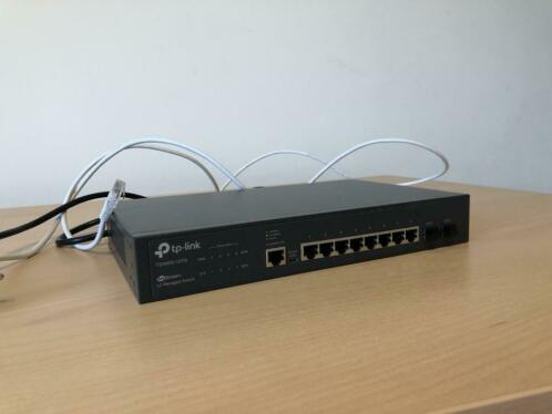 TP-Link T2500G-10TS V2 managed L2 Gigabit Switch