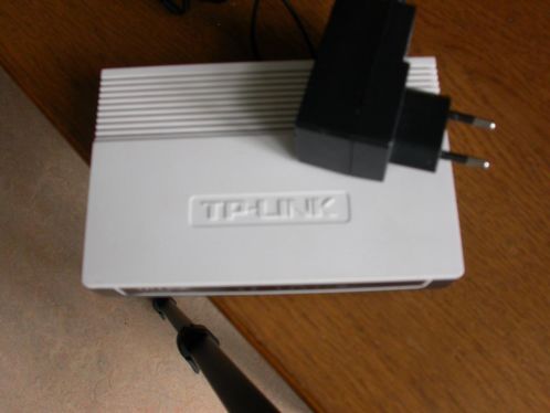 TP-LINK TL-R402M (geen wifi)