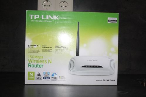 TP-LINK wireless router