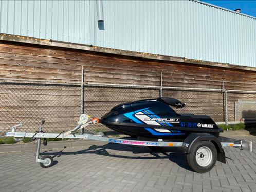 Trailer jetskiwaterscooter.