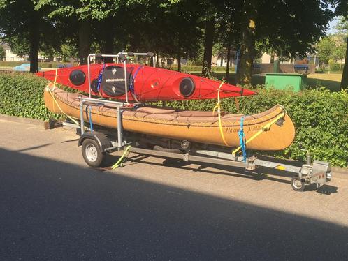 Trailer voor 2 kanos en twee (elektrische) fietsen