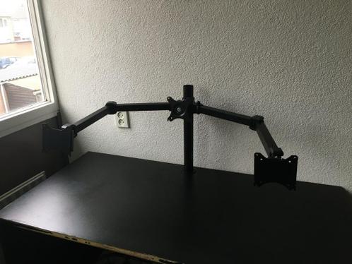 Triple Display Desktop Arm