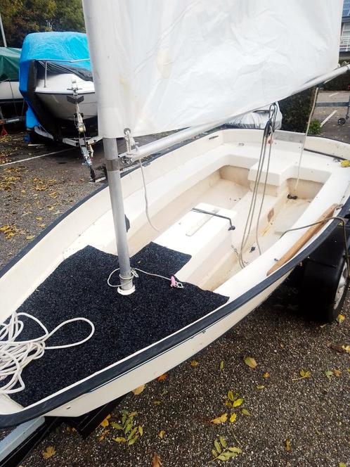 Triss 285 plus trailer.