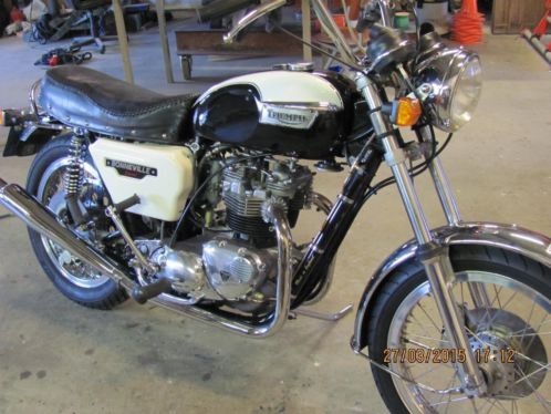 Triumph Bonneville 750 T140 E 1979 