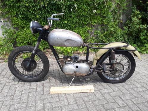 Triumph pre unit1962 tr6 SS project