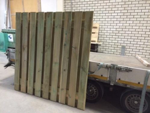 tuin afscheiding  schutting 19mm dik 180x180cm 