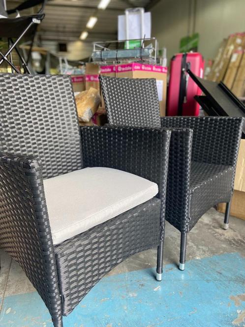 Tuin Balkon eetkamer stoelen grijs-zwart-natuur met kussen