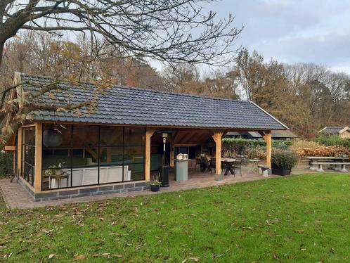 Tuinhuizen, verandas, kapschuren, carporten.