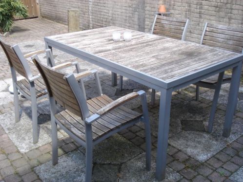  Tuintafel en stoelen  Tuinset 