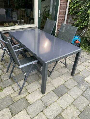 Tuintafel  stoelen