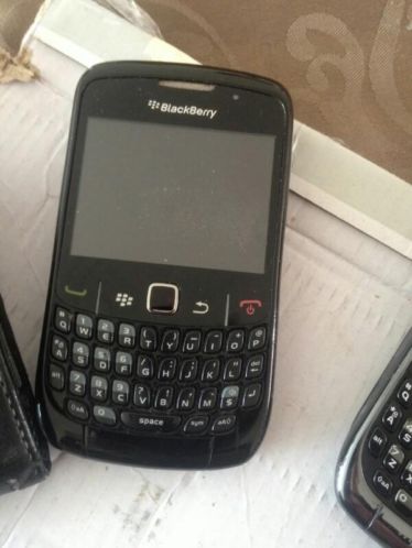 Twee BlackBerry curves