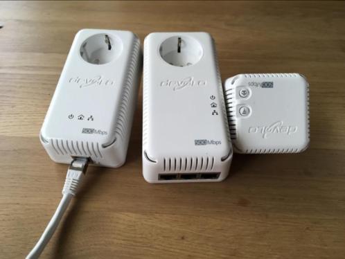 Twee Devolo 500 Mbps internet kits met wifi replicatoren