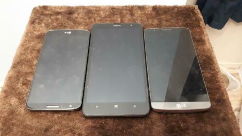 Twee LG een Microsoft (Nokia) defecte telefoons