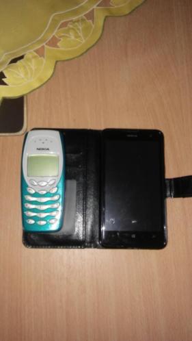 Twee nokia telefoons