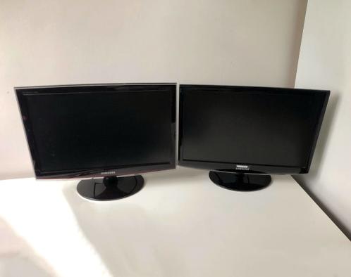 Two Samsung Syncmaster Screens