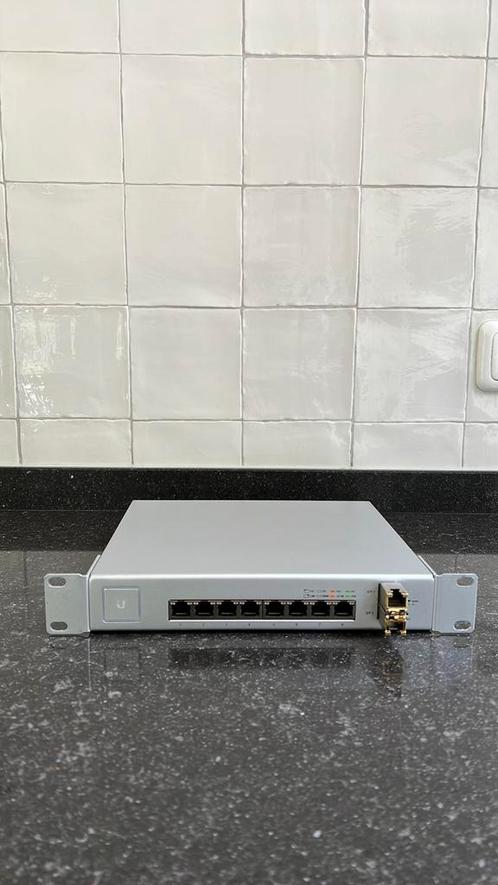 Ubiquiti Unfi Switch 8 Ports met 150 watt Poe en 2x SFP 1G