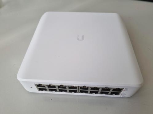 Ubiquiti UniFi Switch Lite 16 PoE