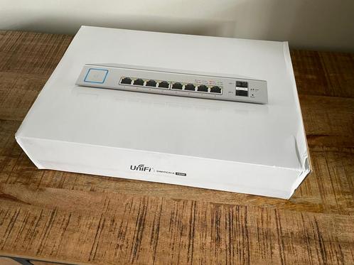 Ubiquity Unify Switch 8 POE 150 Watt Nieuw