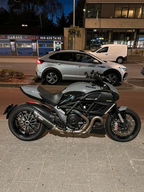 Uitlaat SC Project Ducati Diavel