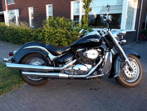 Uitlaat Suzuki Intruder C800VL800M800  half open