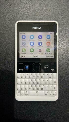 Uitstekende Nokia 210 met verlichte toetsen en wifi