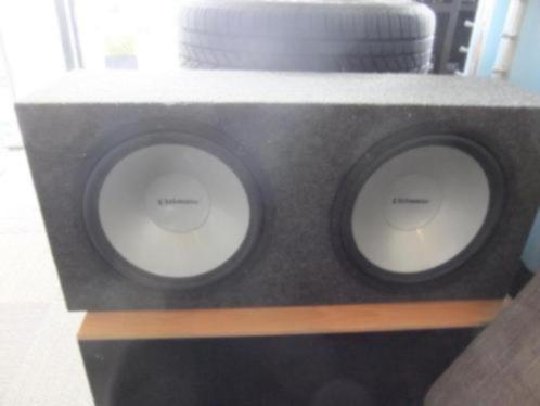 Ultimate dubbele 12 inch subwoofer.