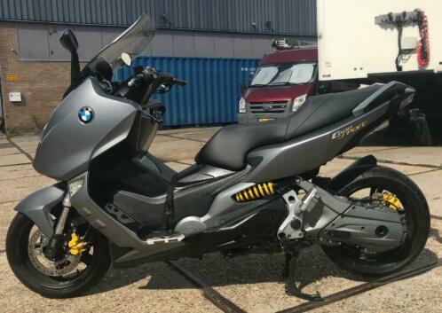 UNIEK Frozen Grey FULL BMW C 600 Sport Akra  T-max killer