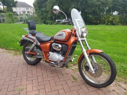 Uniek nette Aprillia Classic 125 aangeboden, categorie A1