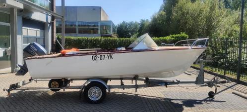 UNIEK  POLAR PLAST AS 17  SPEEDBOOT  GERESTAUREERD  1968