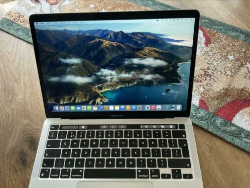 Uniek zgan MacBook Pro 13 incl. Apple Magic Mouse 2