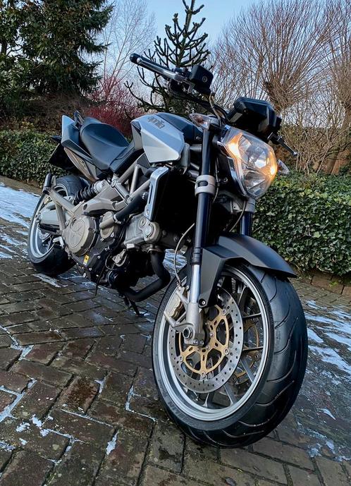 Unieke Aprilia SHIVER 750 volledig dealeronderhouden