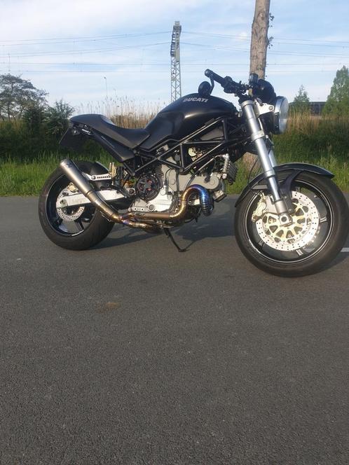 Unieke Ducati Monster 1000 IE Dark
