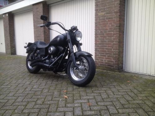 Unieke dyna fxdi bj 2004 mat zwart