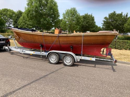Unieke houten sloep uit 1958