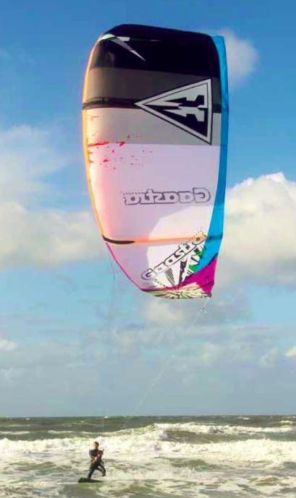 UNIEKE KANS Gaastra Hatch 2013 perfecte beginners kites 