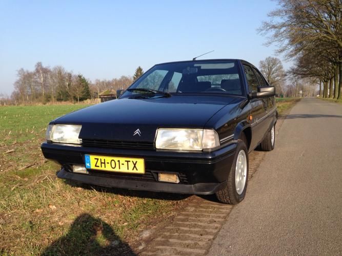 UNIEKE terrein auto Citroen BX 1.9 GTI 4WD U9 1991 Zwart