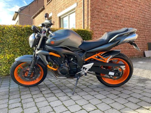 Unieke Yamaha FZ6n