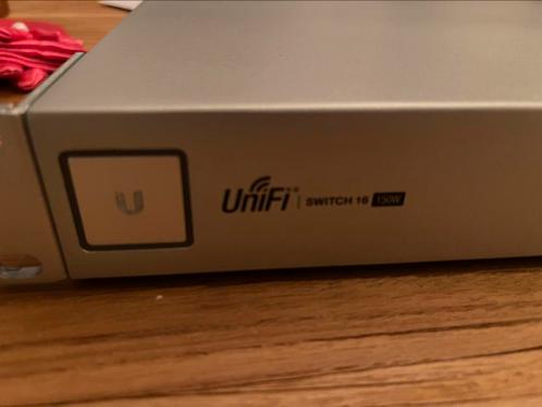 Unifi Ubiquiti 16 poort 150 watt