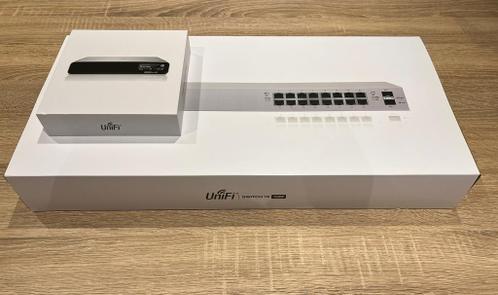 Unifi US-16-150W - 16x PoE - 2x SFP  Unifi Cloud key Gen2