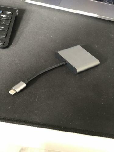 USB-C Adapter  Usb  USB-C  HDMI Ports  Aliminium 