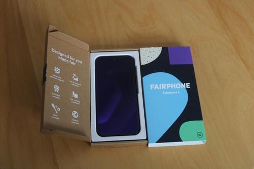 Used Fairphone 5 Transparent with cover and screen protector