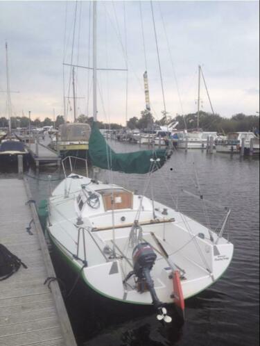 V24 victoire cruiserracer