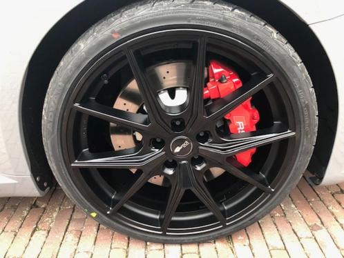 VAG set brock zwart 9x20 ET 42 5x112 naaf 57.1 als nieuw 